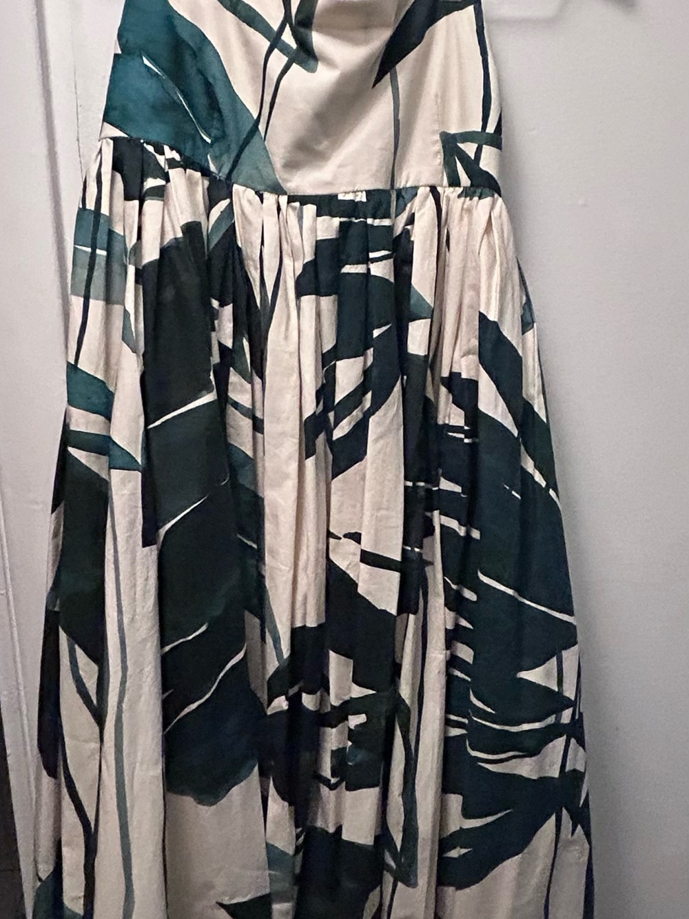 Cream Maxi Dress with Green Leaf Print and Crisscross Straps - Picture 5 of 5